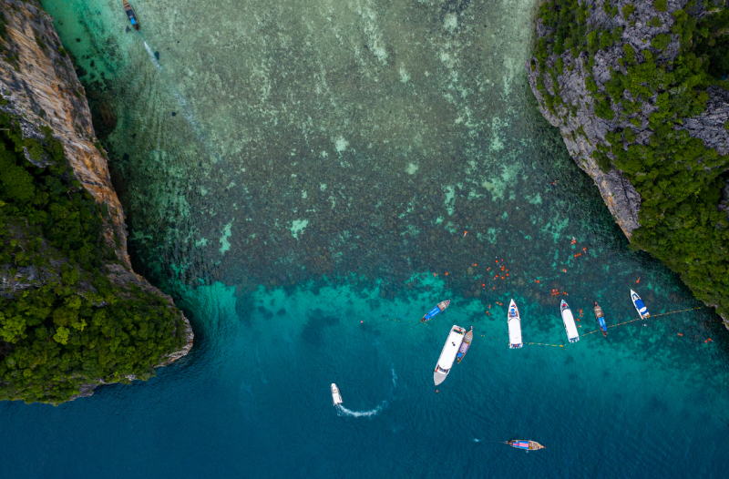 Phi Phi Island and the iconic turquoise water at Pileh Lagoon
